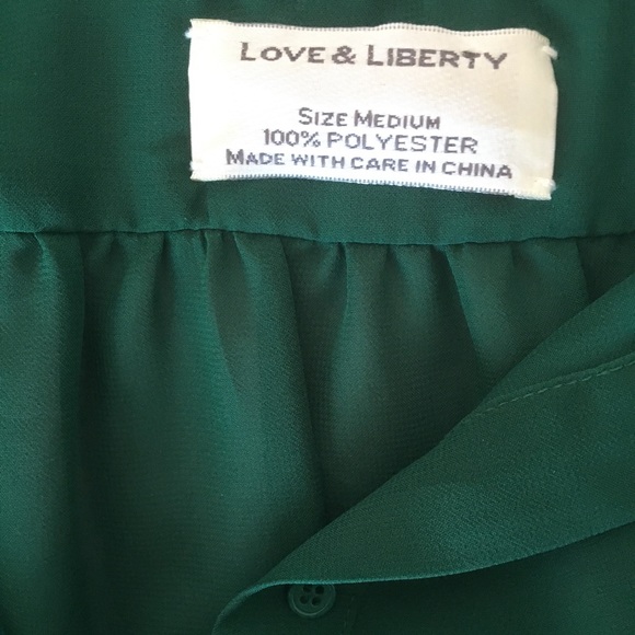 🌸2 for one🌸 Beautiful green sheer blouse - Picture 2 of 3